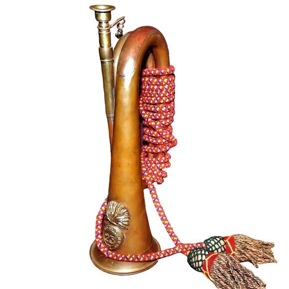 Excellent Shape Royal Welsh Fusiliers 23rd Regiment Bugle ~WW1 Museum Quality - Picture 5 of 13